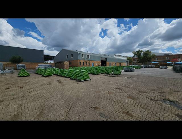 891M² WAREHOUSE SOLD IN COSMO CITY